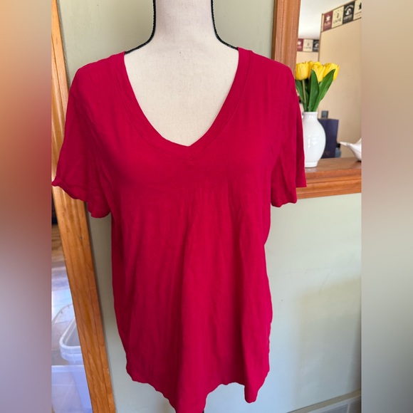 Loft Women's V-Neck Top - Picture 1 of 2